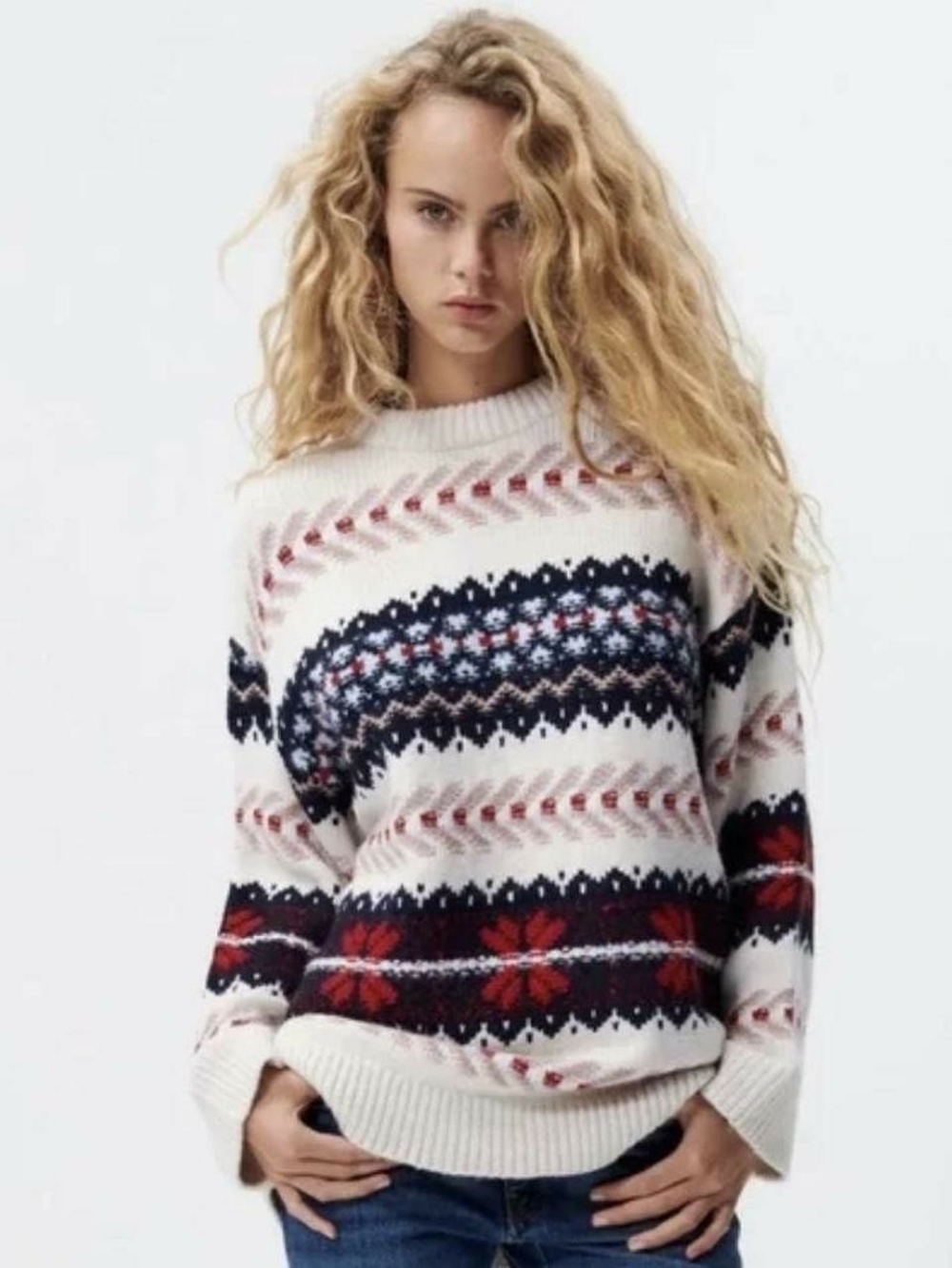 Zara Women's Blue and White Jumper